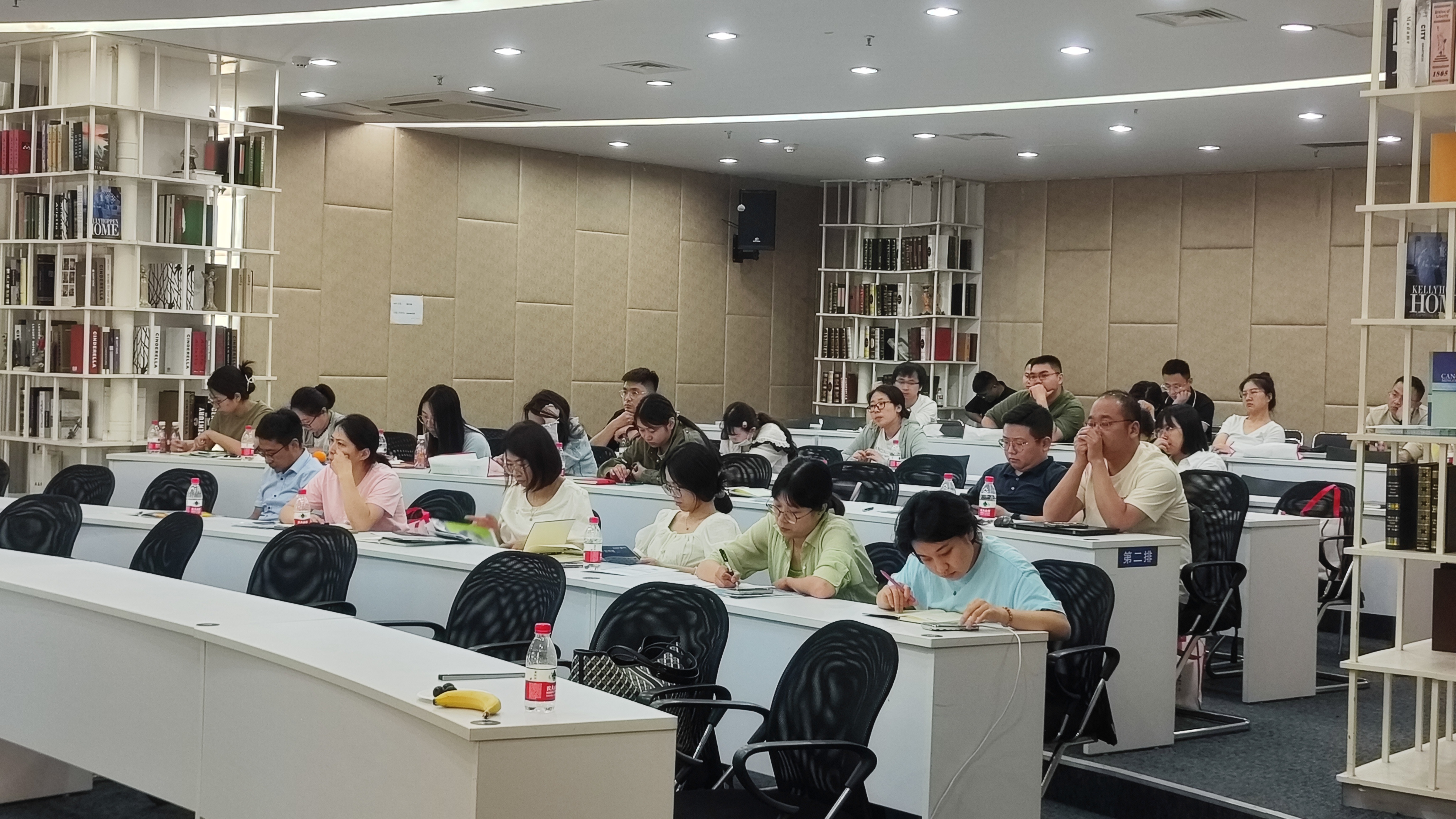 【活動回顧】與“埃”同行,鑒微知株，制藥質量控制技術交流會回顧